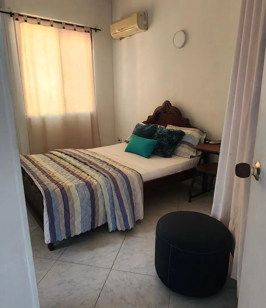 Quarto em Acomodações Particulares Hotel Rodadero Dorado Santa Marta
