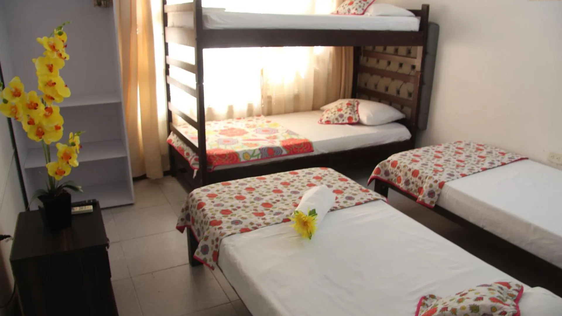 Hotel Rodadero Dorado Santa Marta  0*, Santa Marta (Magdalena)